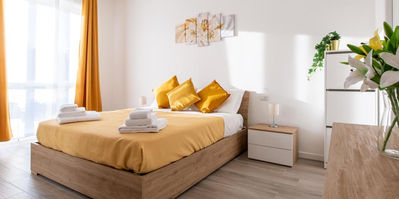 Milano City Apartments - Stylish House Free Wifi-Parking-Airport Milão Exterior foto