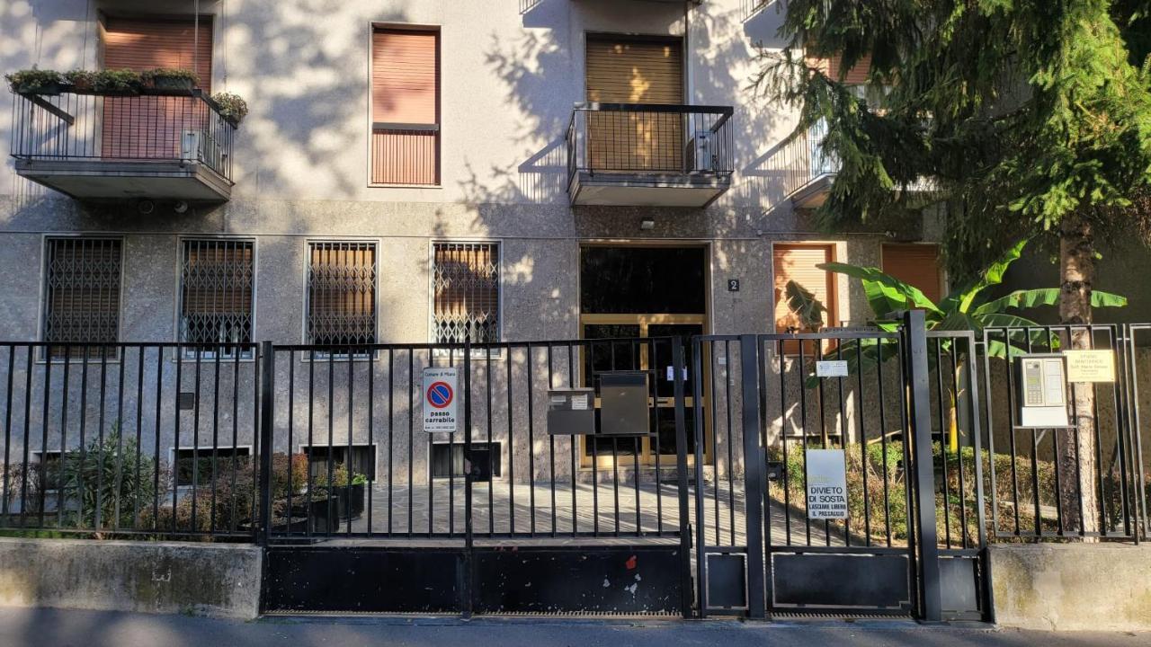 Milano City Apartments - Stylish House Free Wifi-Parking-Airport Milão Exterior foto